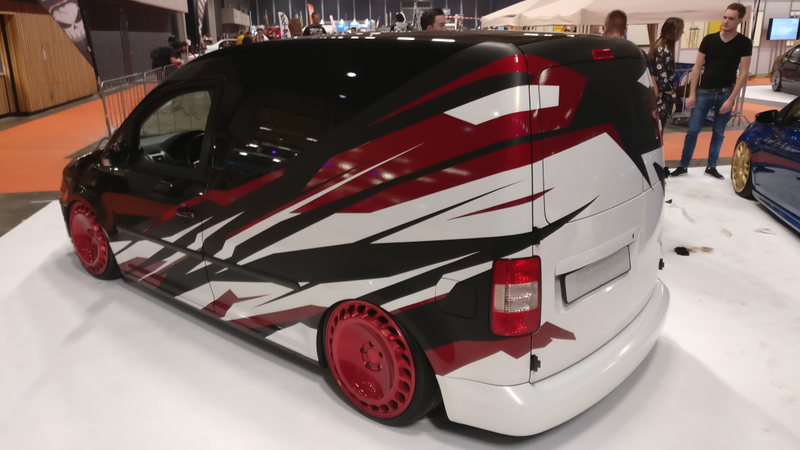 Illustration for article titled 100% Auto Live - tuning show coverage